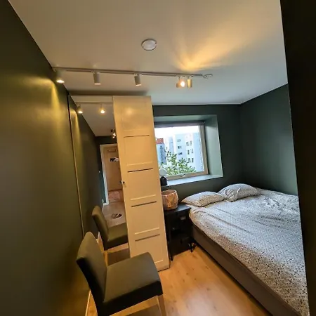Spacious And Modern 4-room Apartment, Appartement *