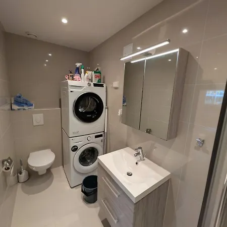 Spacious And Modern 4-room Apartment, Apartment Bergen